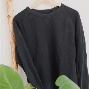 [Uniqlo] Black Sweater
